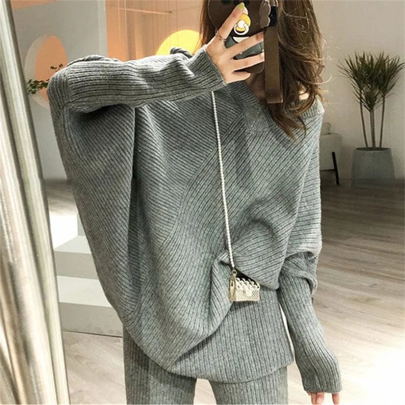 2024 spring new arrival fashion lady v neck batwing sleeve top with long pants sweater twin set