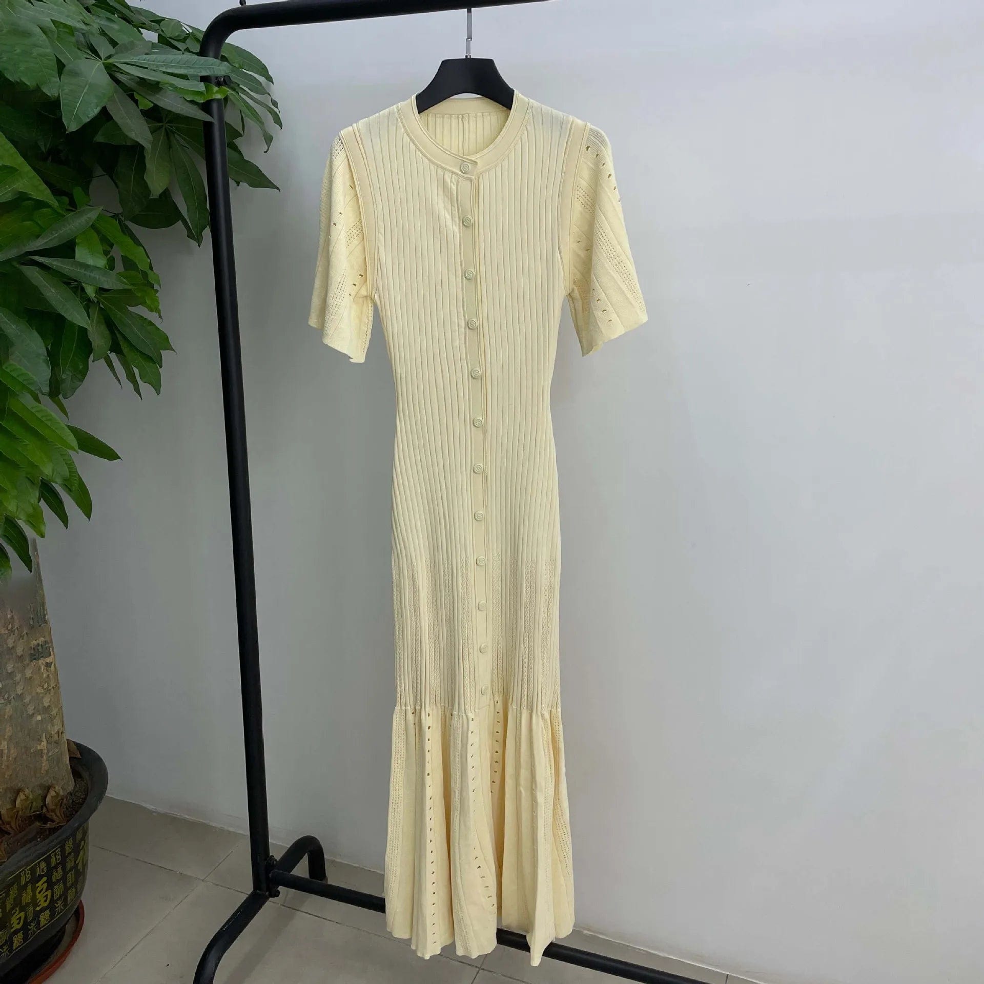 2024 Spring New Fashion Ladies Office Wear Button Waist Lantern Long Sleeve Long Dress Women