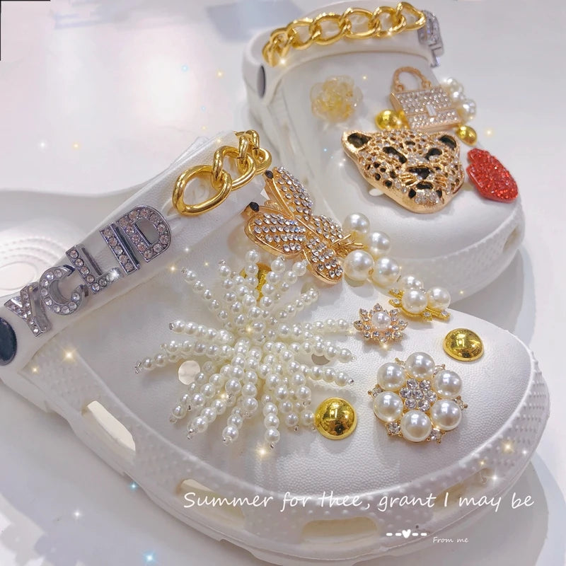 Designer Summer Women Shoes Garden Shoes Beach Sandals Chain Charms Sweet Sandals Platform Slippers Casual Shoes For Female