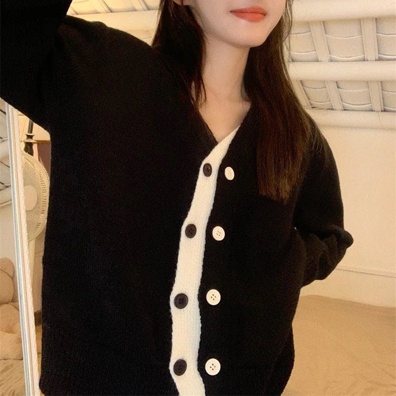 Free / 1 2024 Spring false woman v-neck long sleeve  color bumping high quality soft casual style sweater cardigan