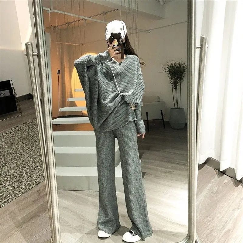 Free / Gray 2024 spring new arrival fashion lady v neck batwing sleeve top with long pants sweater twin set