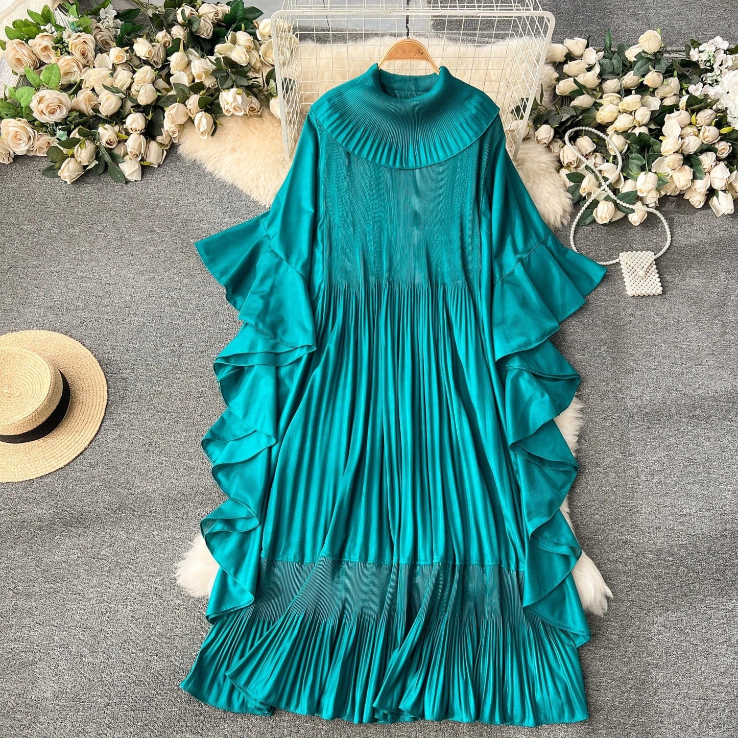 Free / lake blue 2024 Spring Elegant Pleats Fashion-forward Round Neck Dress For West Asian Women Ruffles Swing Dress