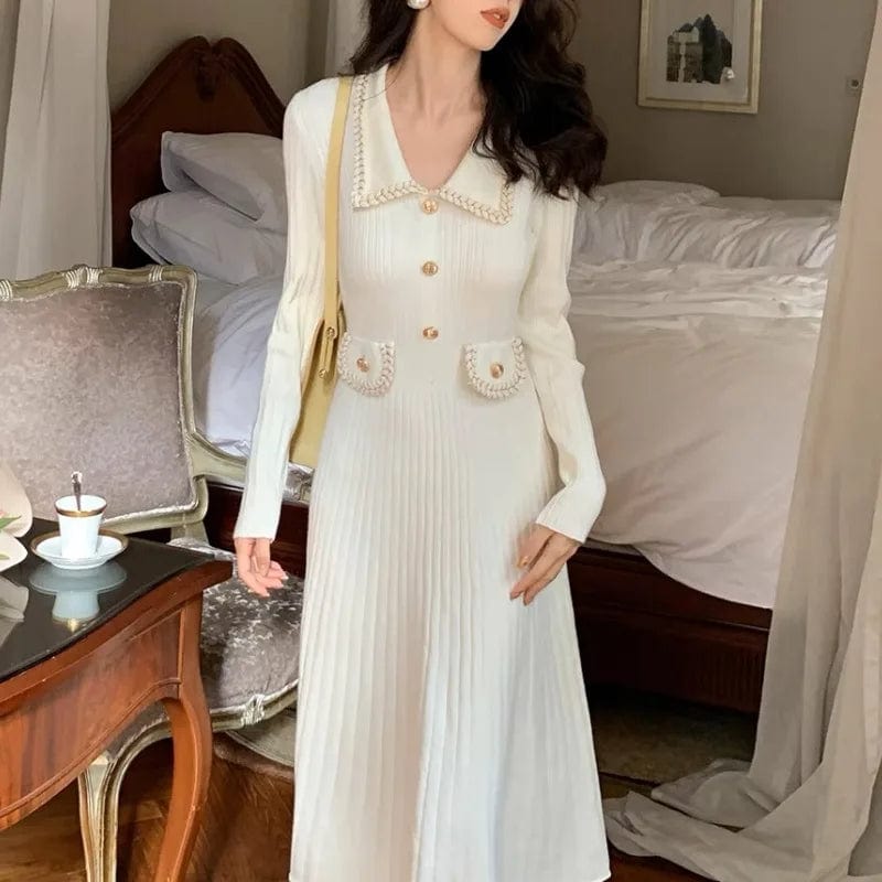 Free / White 2024 Spring new arrival lady luxurious long sleeve sweater dress button enelvated high waist sweater dress