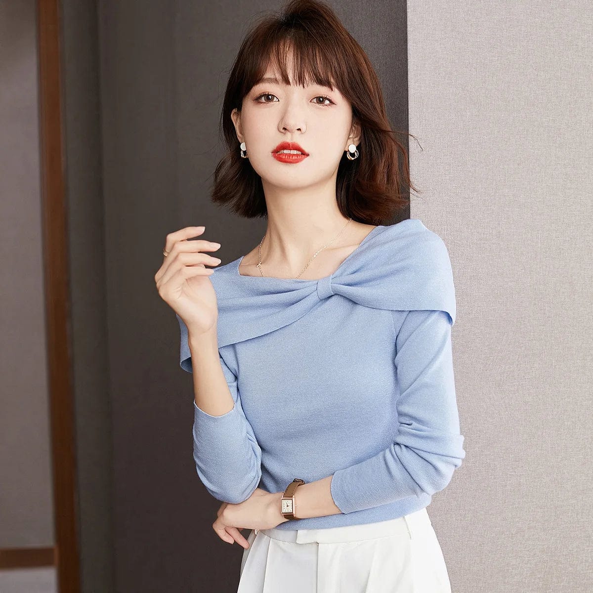 New Women's Clothing 2024 Early Autumn Counter Genuine Elegant Young Age-Reducing Off-Neck Wool Sweater