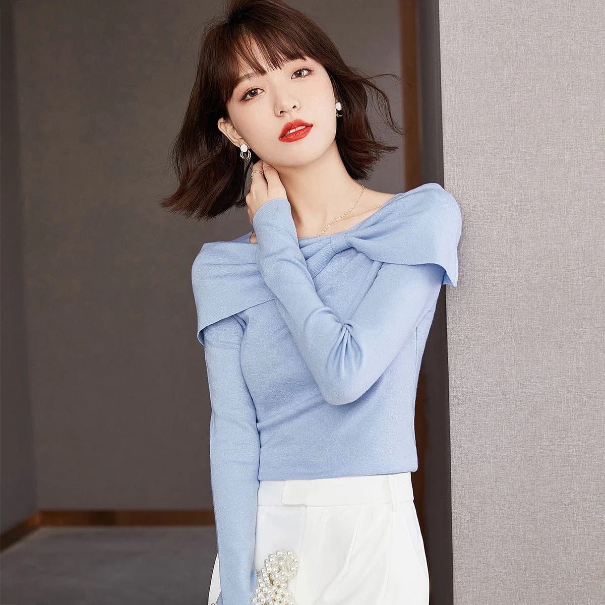 New Women's Clothing 2024 Early Autumn Counter Genuine Elegant Young Age-Reducing Off-Neck Wool Sweater