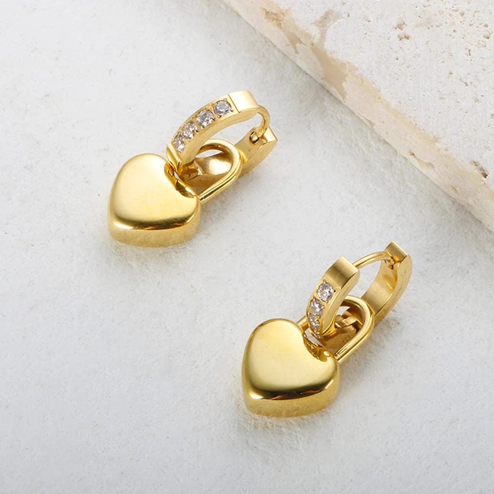 Non Tarnish Hypoallergenic Waterproof Jewelry Customized Logo 18K Gold Plated Stainless Steel Women Huggie Heart Hoop Earring