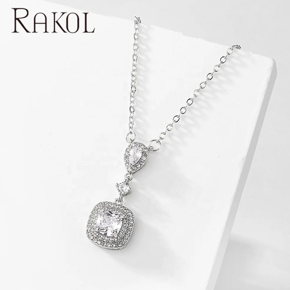 RAKOL NP2245 2022 New women's Minimalist necklace  jewelry heart pendant necklace for women crystal necklace pendant