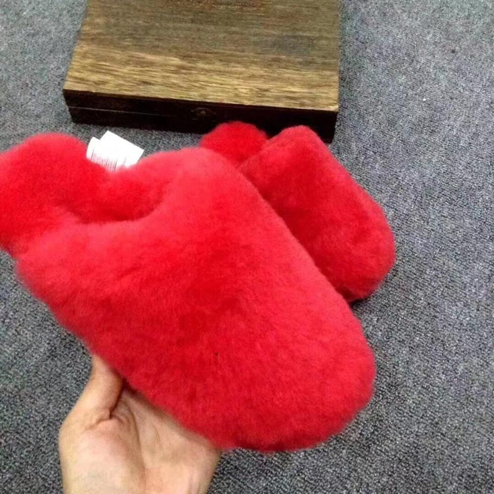 11 / 8 Wholesale women fluffy sheep fur slippers and sandals ladies soft comfortable winter shoes fur slides outdoor