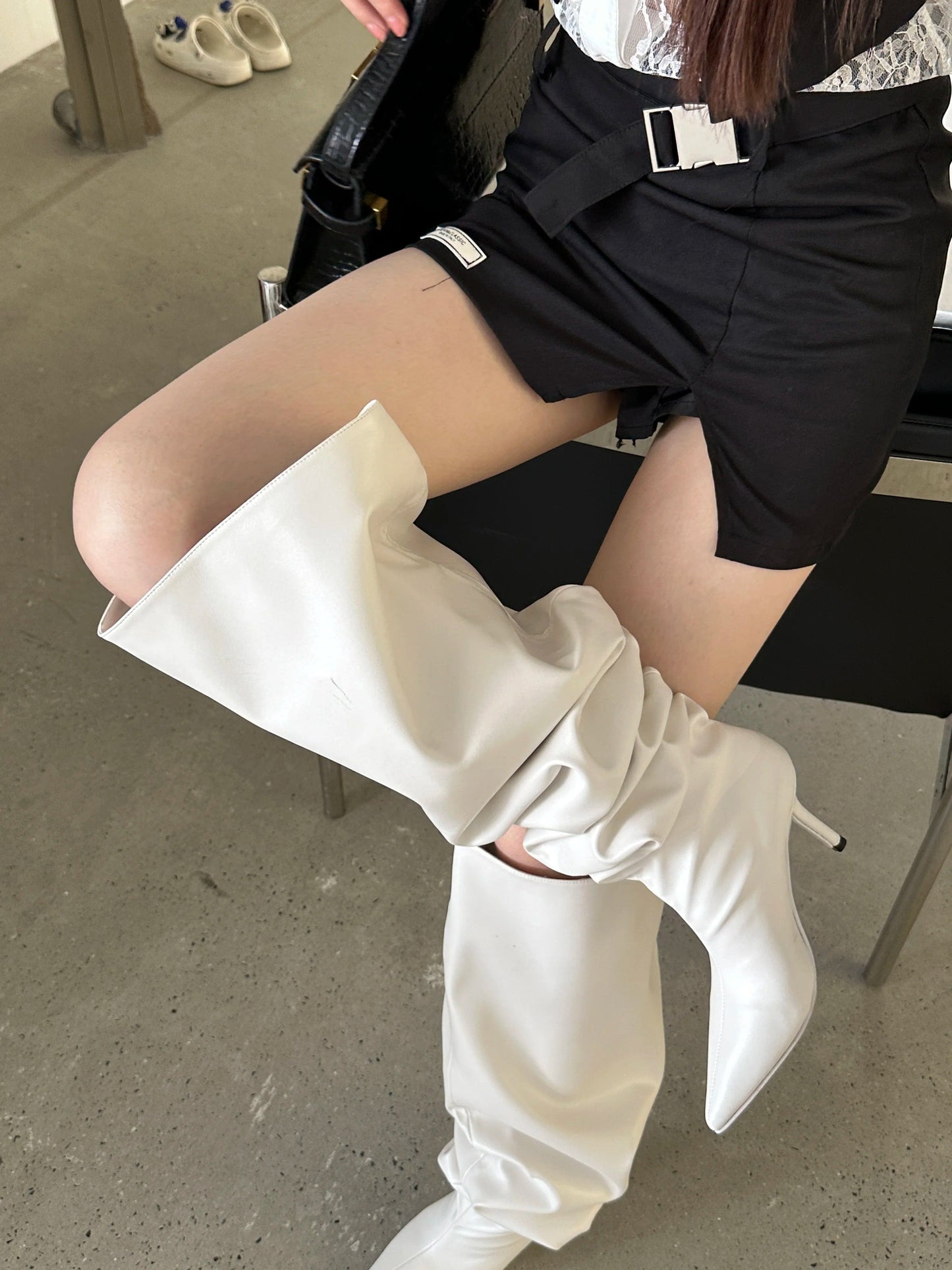 39 / White Hot sale 2024 autumn and winter New pointed stiletto European and American fashion high heel knee-high boots 35-39