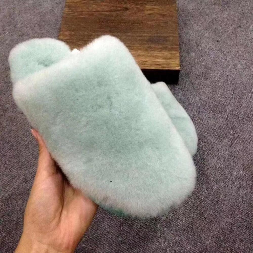 9 / 7 Wholesale women fluffy sheep fur slippers and sandals ladies soft comfortable winter shoes fur slides outdoor