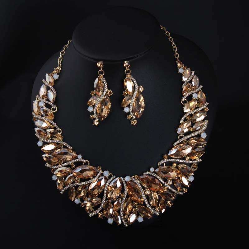 A4243 European American Luxury Jewelry Exaggerated Necklace Earrings Set