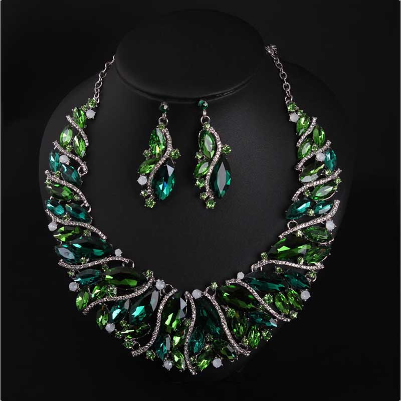 A4243 European American Luxury Jewelry Exaggerated Necklace Earrings Set