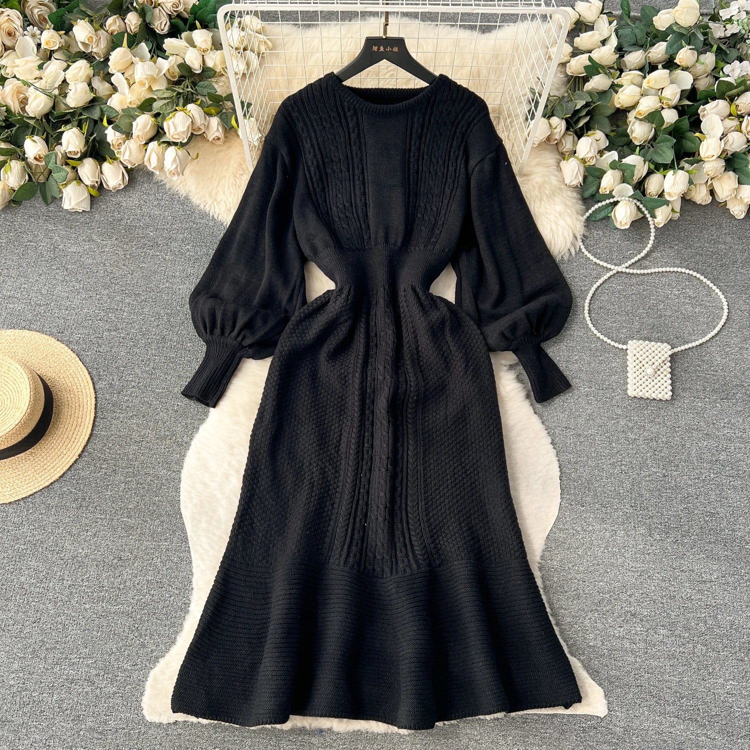 Free / Black Fall And Winter New Sweater Round Neck Waisted Mid-Length Bubble Sleeve Knit Dresses