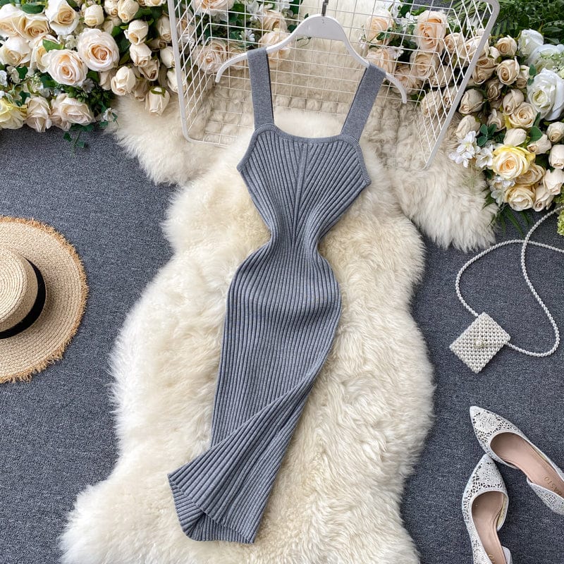 Free / Gray Knitted dress women's summer dress 2023 new style square neck suspender skirt sexy temperament bottom skirt