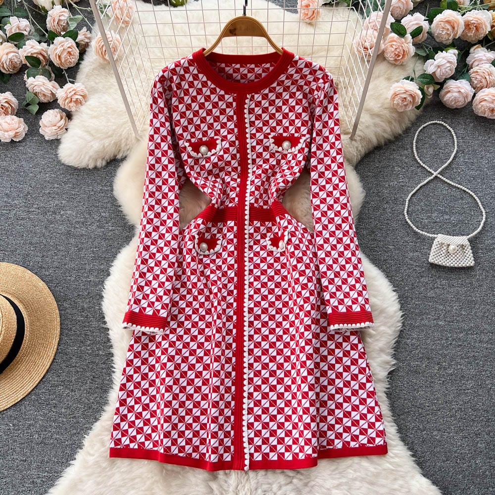 Free / Red Autumn Winter Chic Peter Pan Collar Long Sleeve Plaid Patchwork Knit Sweater A-Line Dresses Women Lady Elegant Slim Dress