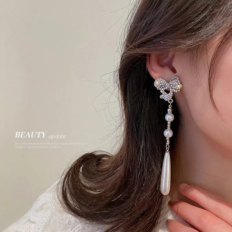 HE7953 / silver Fashion Temperament Silver Needle Pearl with Diamond Bow Earrings 2022 New Women's Jewelry