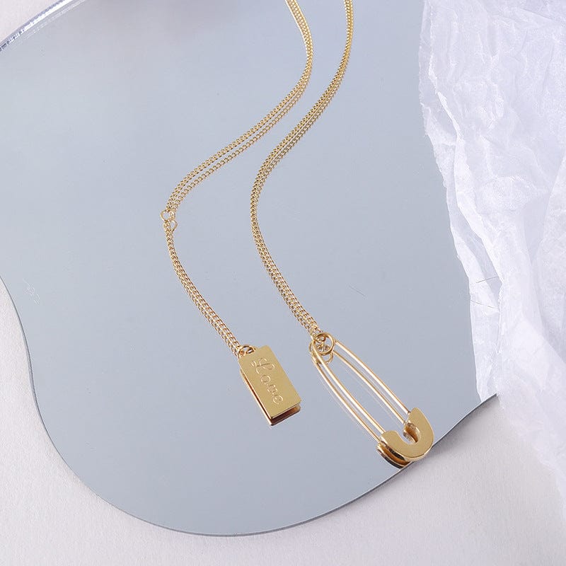 Korea New Fashion Creative Pin Letter Square Necklace Women Chain Pendant Sweater Chain Necklaces Party Wedding Jewelry Gift