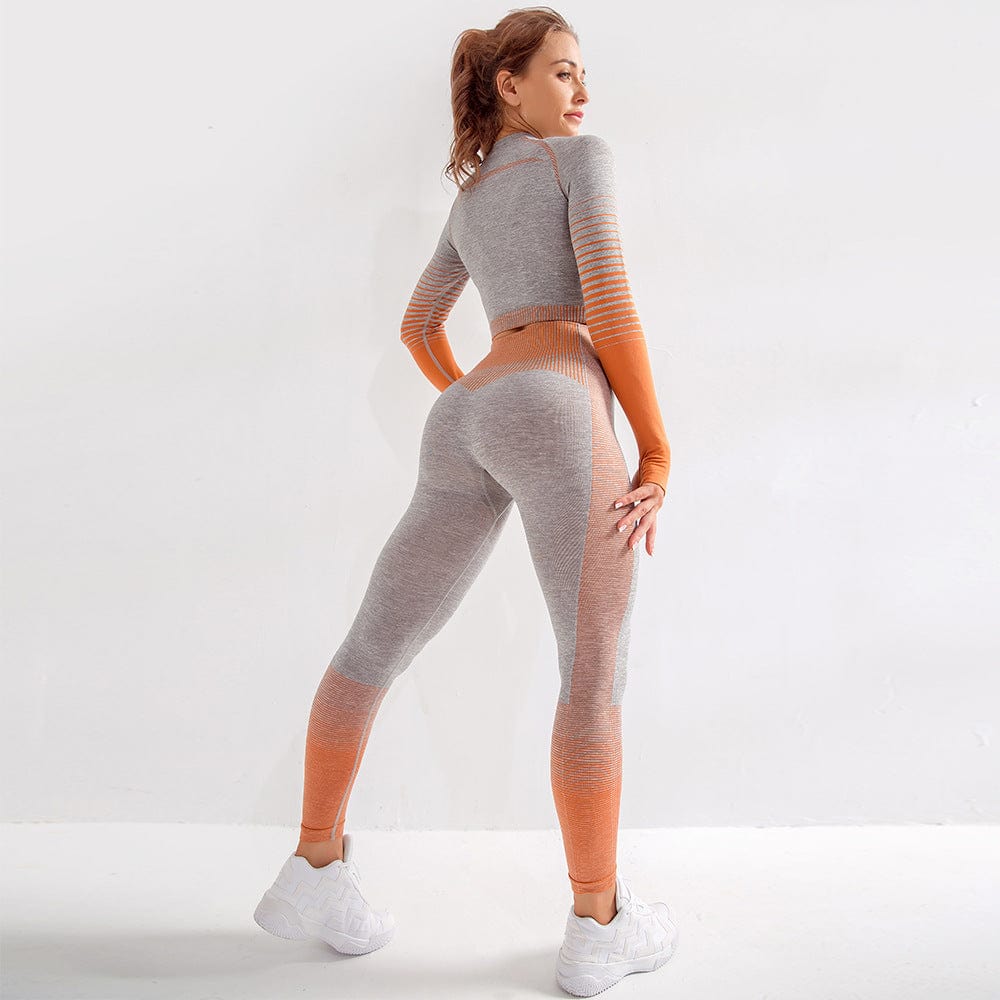 New Sports Butt Lifting Seamless Yoga Suit Running Suit Quick Dry Clothes Fitness Two Sets