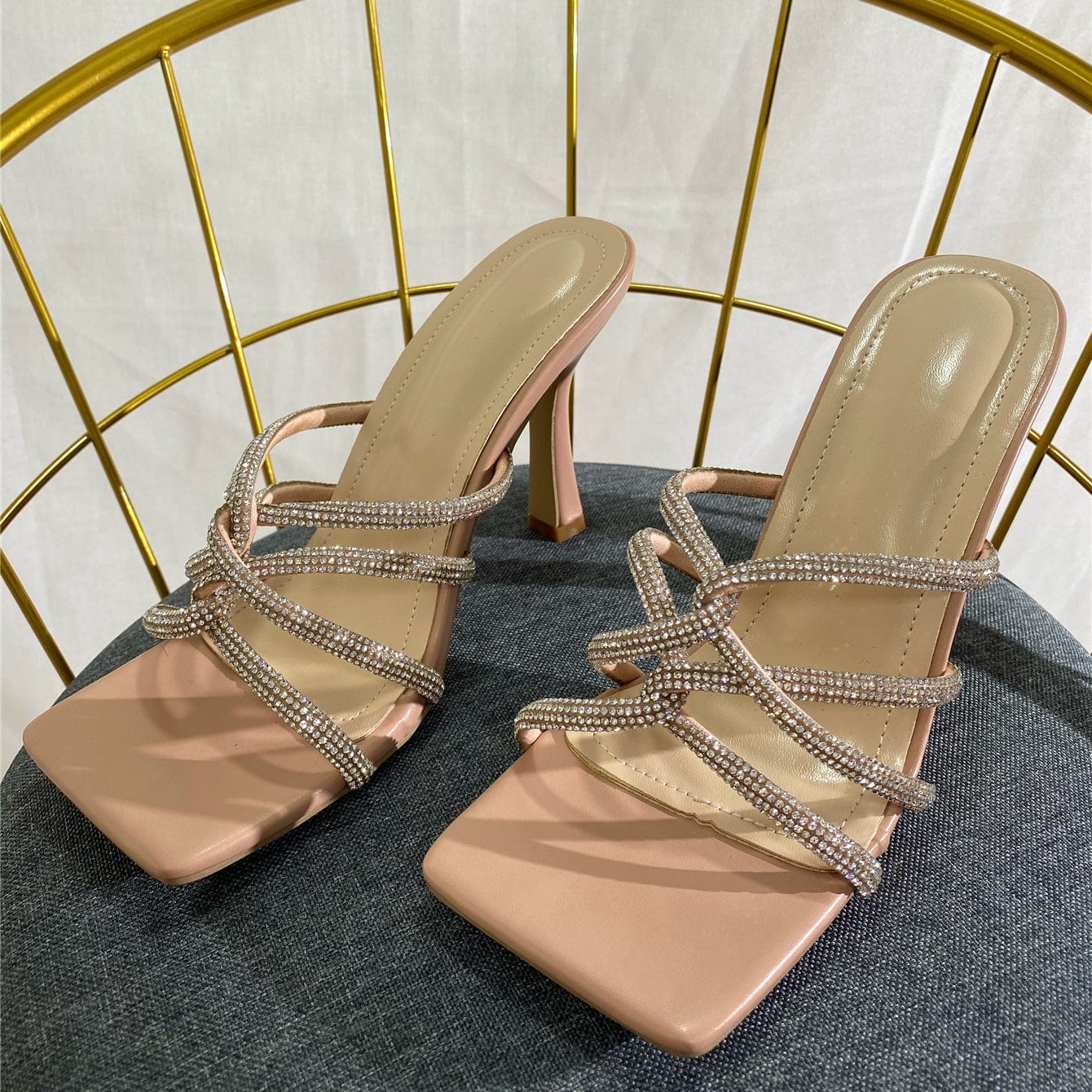 Newest Crystal Narrow Band Women Sandals Party Sexy Fashion Peep Toe Transparent Perspex Stiletto Heels Summer Shoes