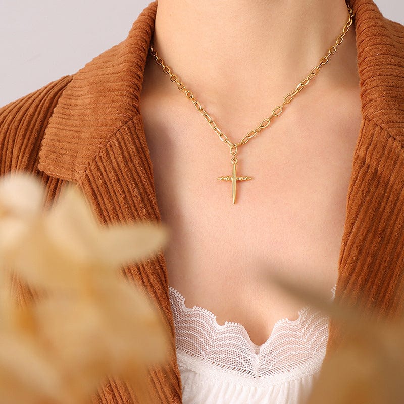 P776-gold necklace 40 5cm Simple Jesus Christian Cross Pendant Short Chain Necklace for Women Golden Wish Necklace with Card Jewelry Gift