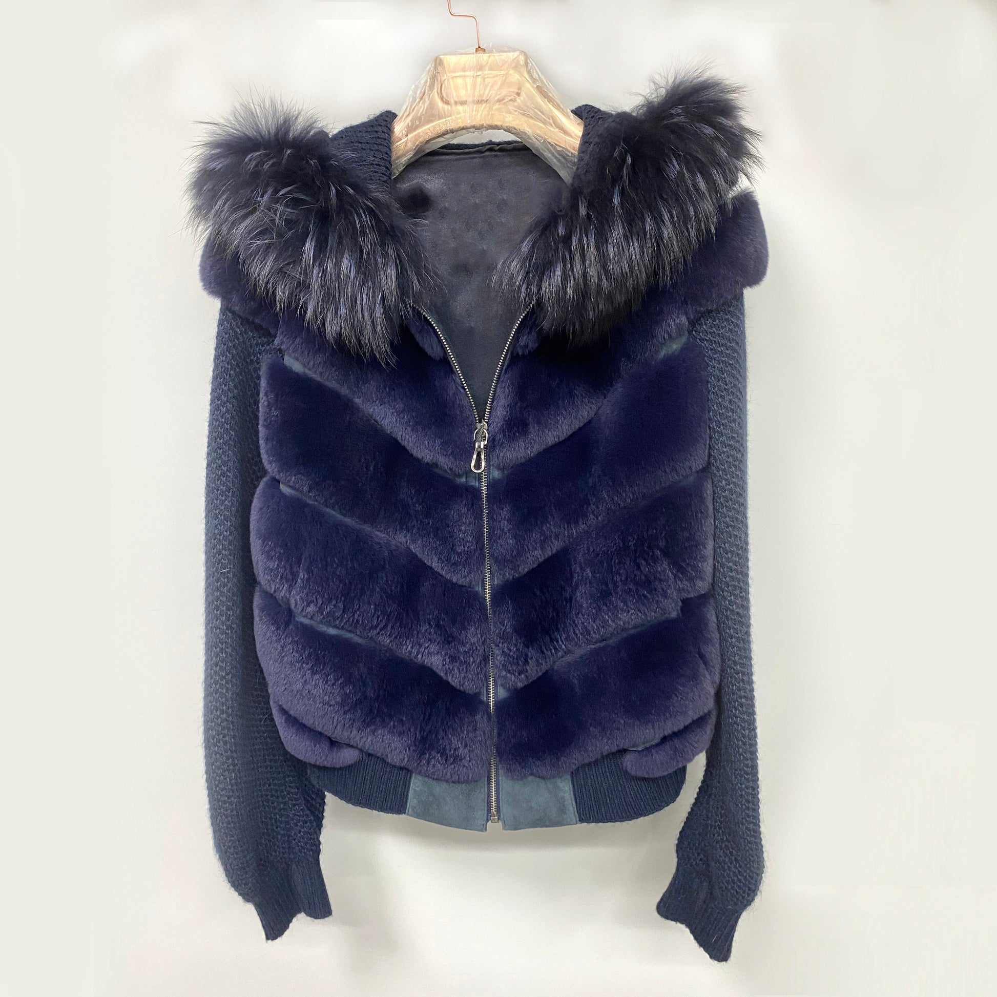 QIUCHEN QC22029 Drop shipping Women Knit Zip Hoodie Coat with Real Fox Fur Collar Winter Hooded Jacket Women