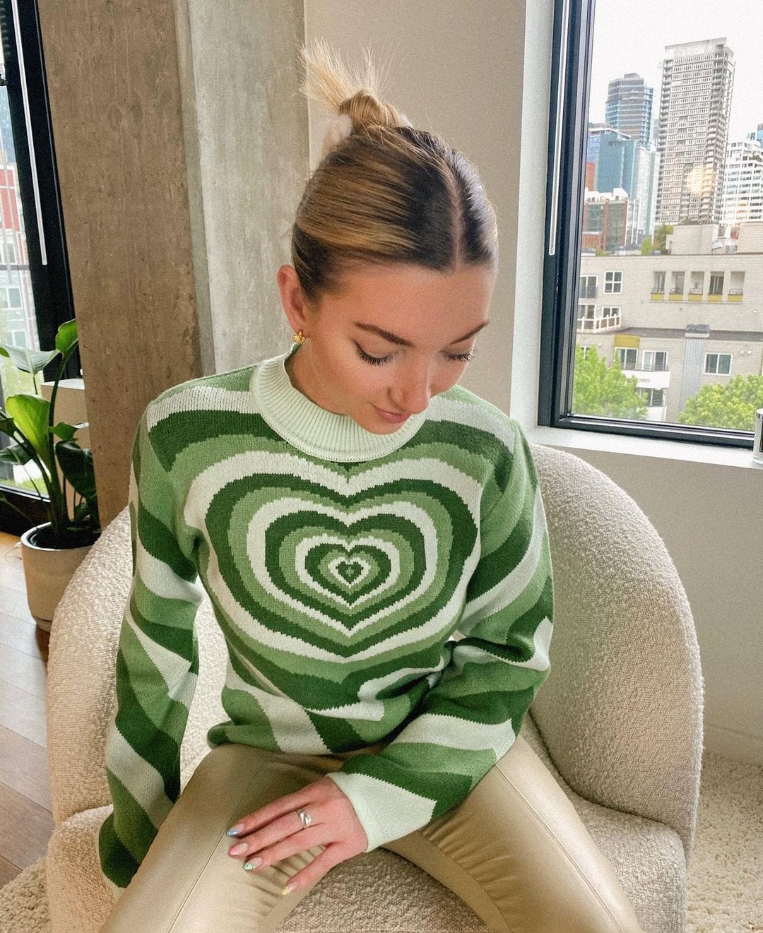 S / Green Dropshipping 2022 winter women rainbow love print long sleeve knitted heart sweater