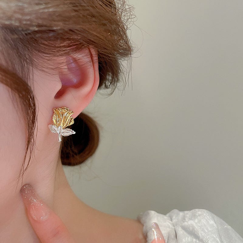 Trendy / Gold fashion quality stud rose flower earrings