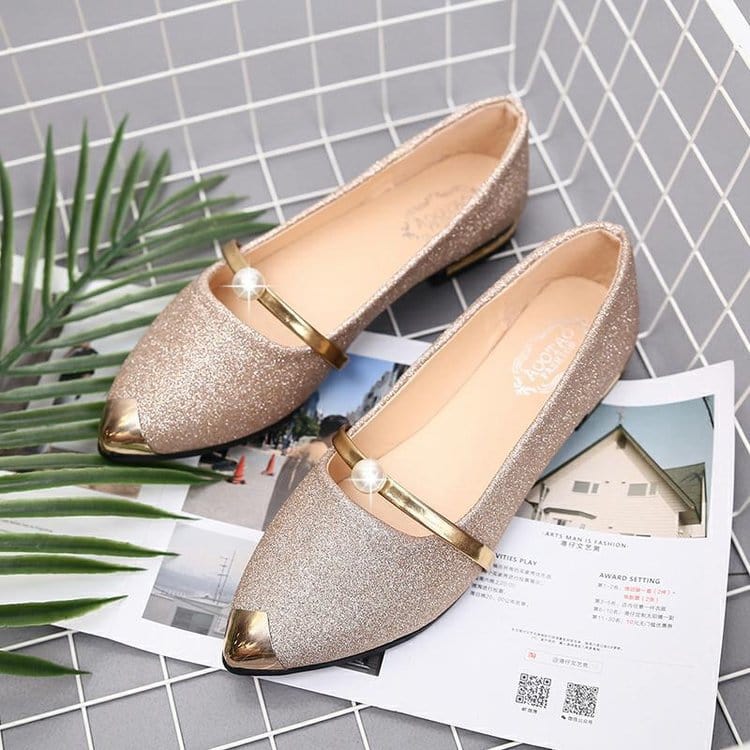 Wholesale Fashion Low Heel Loafers Women Pointed Toe Pumps Elegant Flat Dress Shoes for Ladies